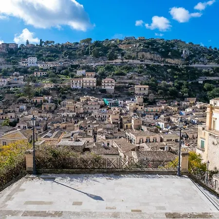 Luxury House Le Nuvole Apartment Modica