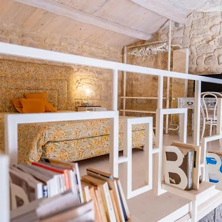 Luxury House Le Nuvole Apartment *