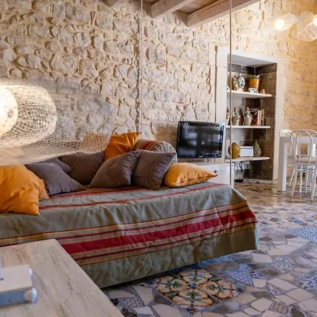 Luxury House Le Nuvole * Modica