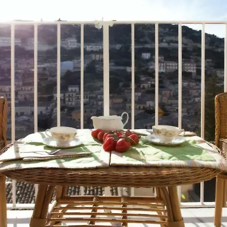 Luxury House Le Nuvole Apartment *